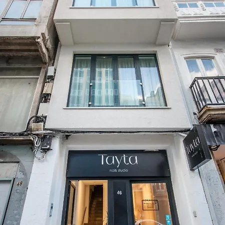 Coruna Vip Centro *
